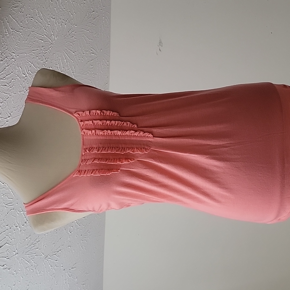 Vineyard Vines Coral tank..xs